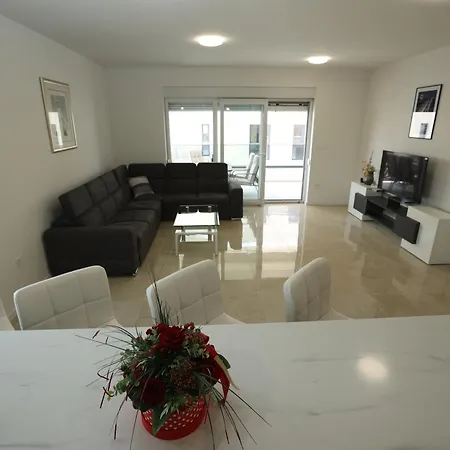 Sea&sand - Modern Sea View Near Sandy Beaches